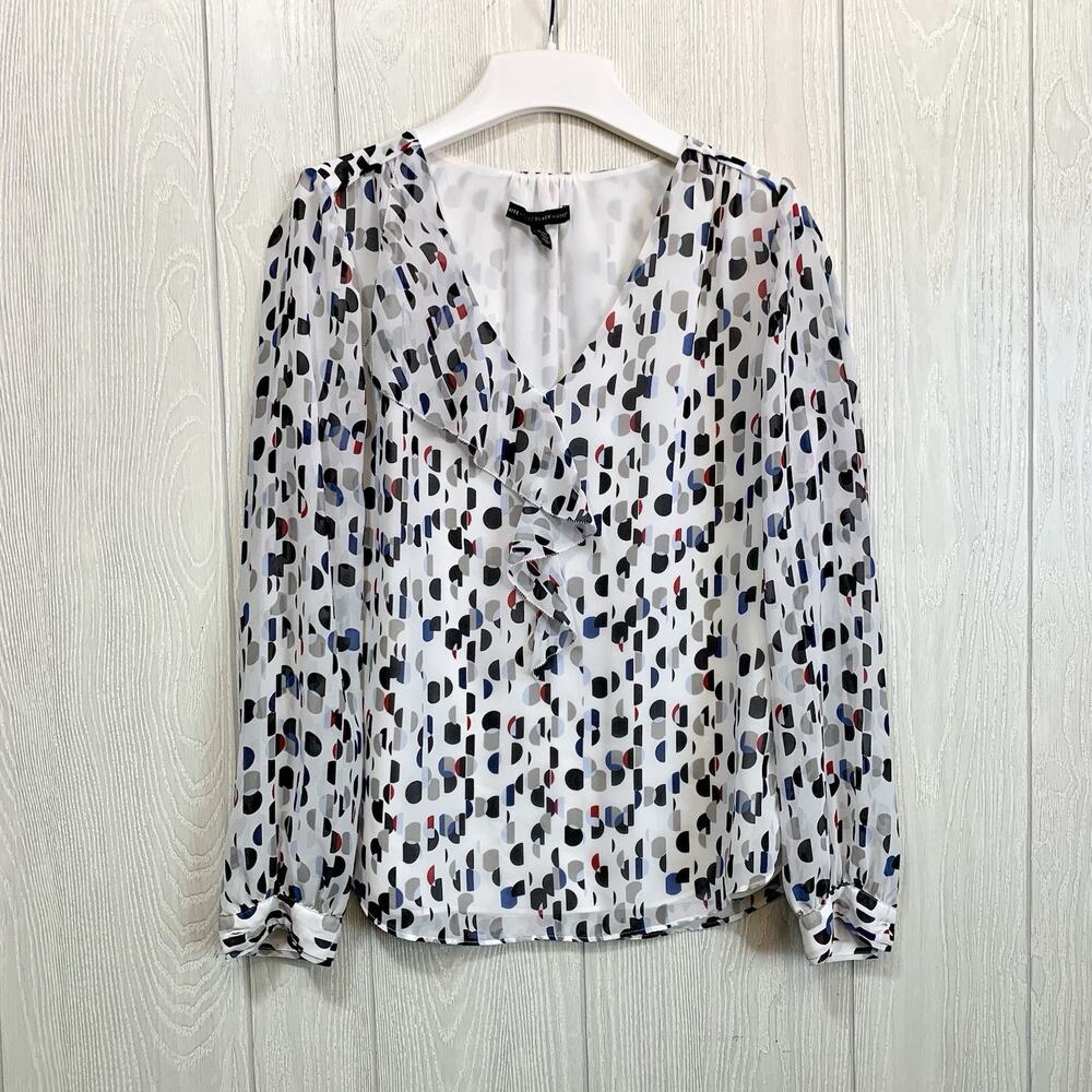 White House Black Market White Print V-Neck Ruffle Top Size 6
